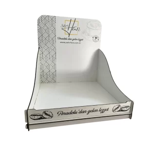 Tek katlı masaüstü ahşap stand – karşıdan görünüm